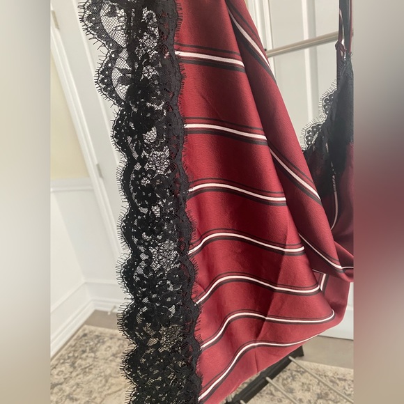 Satin slip Dress - Picture 7 of 8